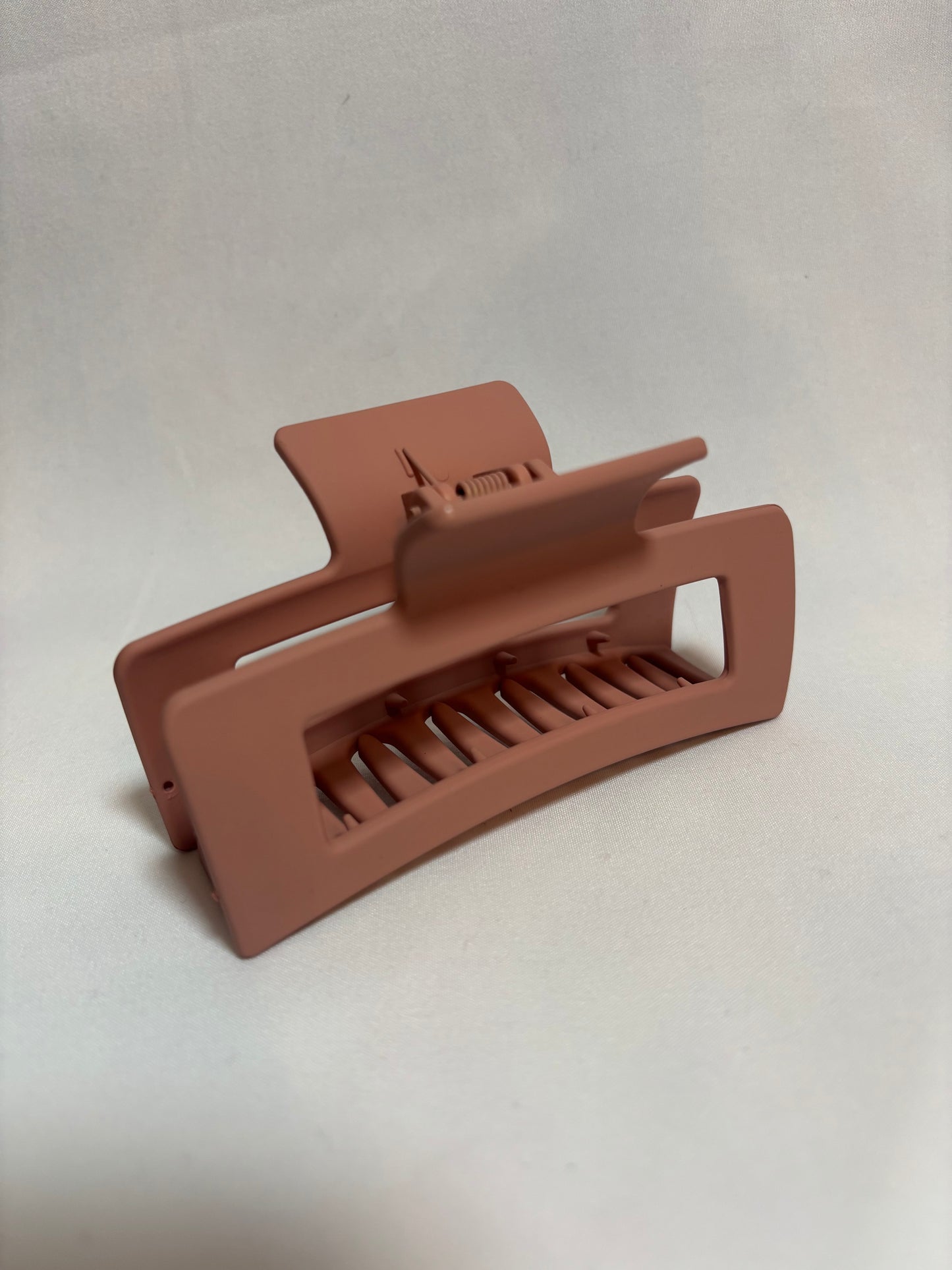 rust claw clip