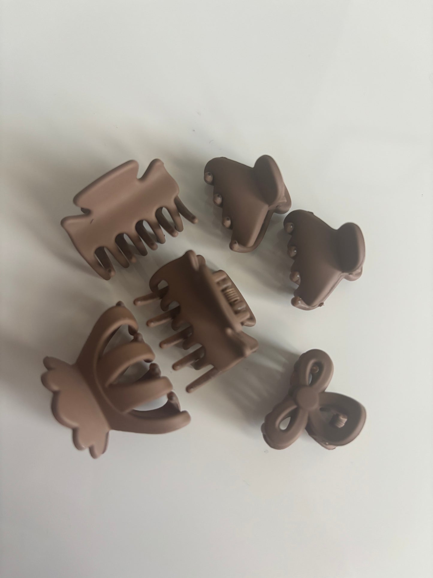 brown mini claw clips