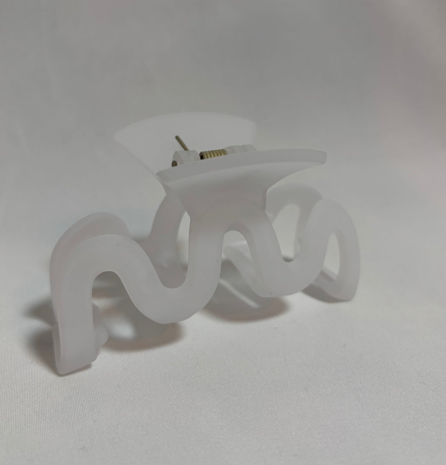 milk claw clip