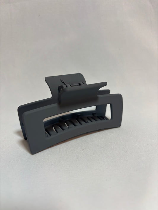 gray claw clip