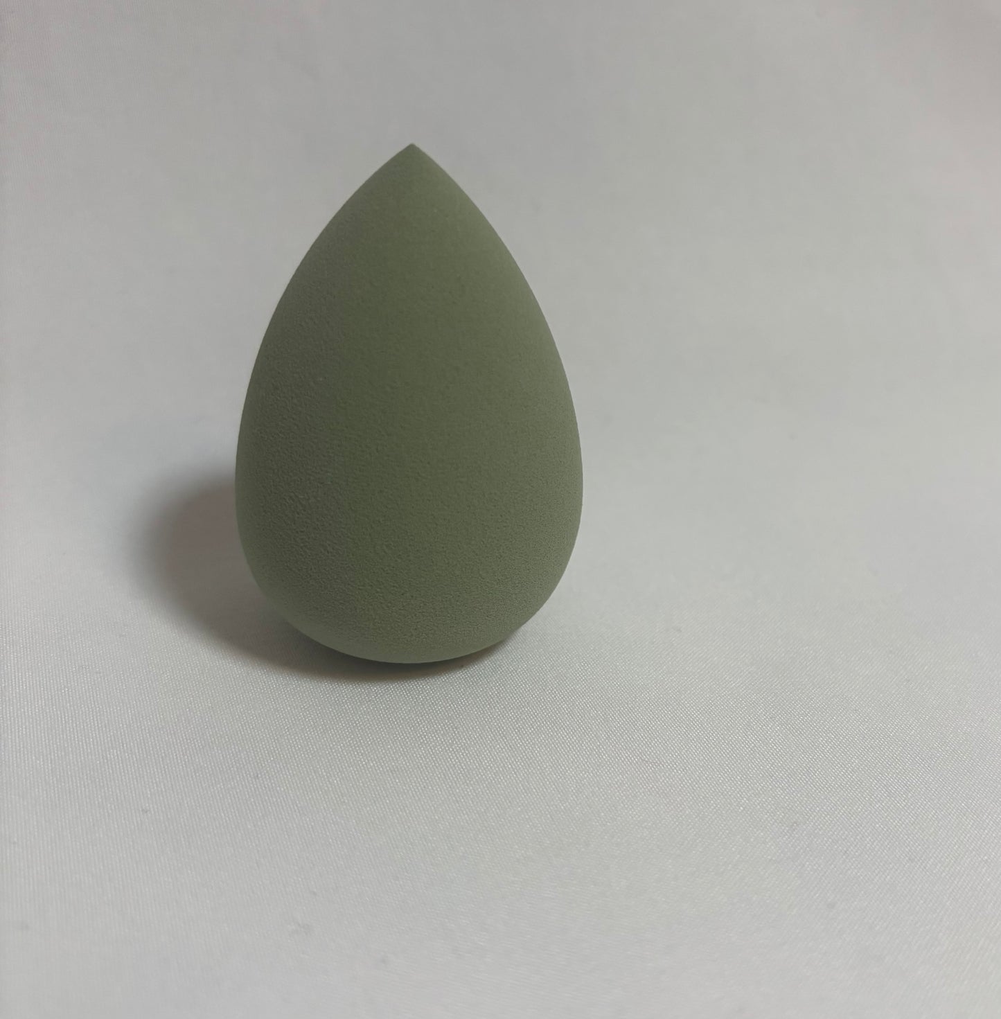 Saige green beauty sponge