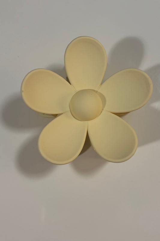 lemon drop flower claw clip