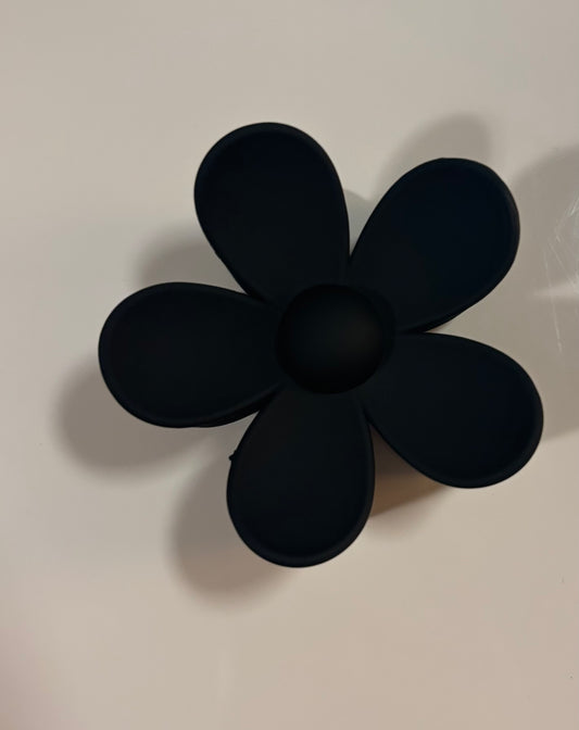 jet black flower claw clip